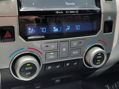 Used 2018 Toyota Tundra Platinum AWD/4WD image 23