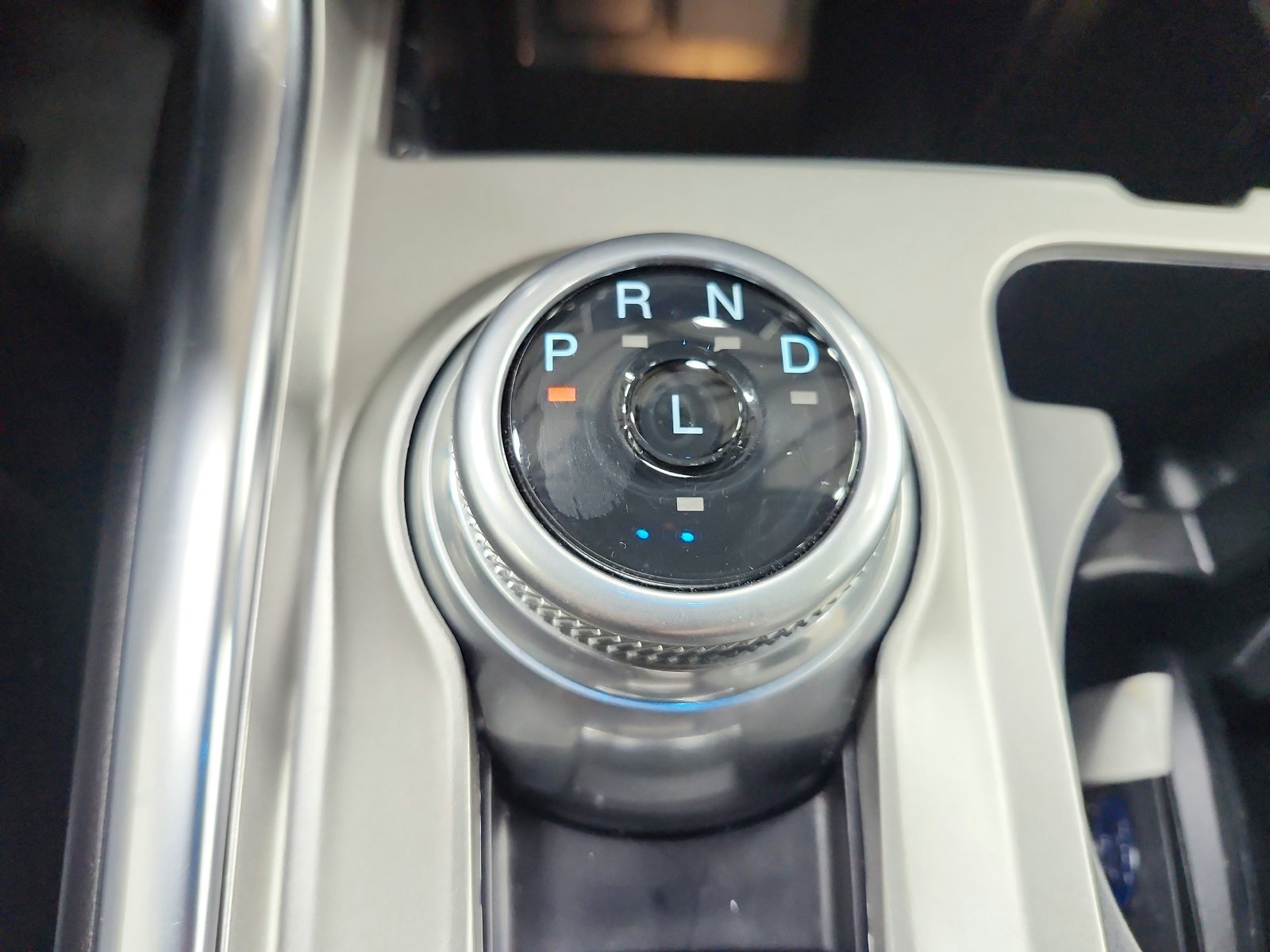 Used 2023 Ford Explorer XLT w/ Equipment Group 202A RWD image 26