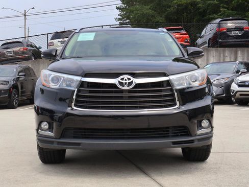 Used 2016 Toyota Highlander Limited FWD image 10