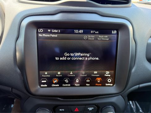 Used 2023 Jeep Renegade Altitude w/ Sun/Sound Group AWD/4WD image 22