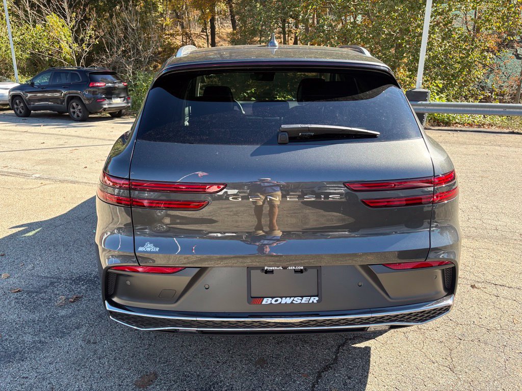 New 2027 Genesis GV70 2.5T Select AWD/4WD image 7