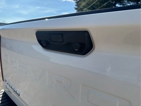 Used 2025 Chevrolet Silverado 2500 LT w/ Convenience Package AWD/4WD image 20