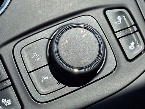 Used 2023 GMC Terrain SLE w/ Driver Convenience Package AWD/4WD image 25