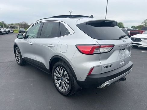 Used 2020 Ford Escape Titanium w/ Titanium Premium Package 2.0 AWD/4WD image 5