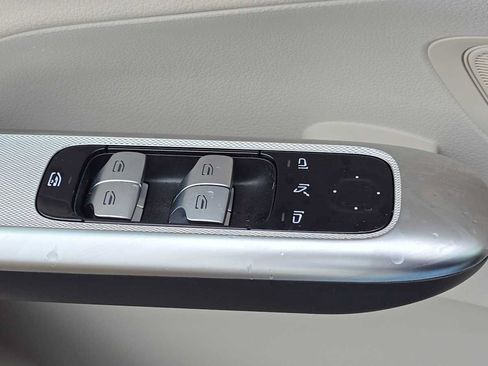 Certified 2026 Mercedes-Benz GLC 300 4MATIC image 24