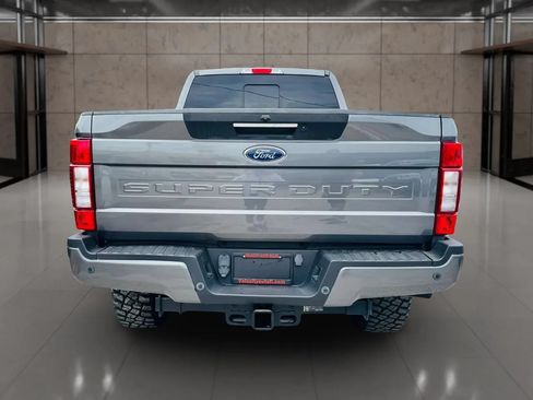 Used 2021 Ford F250 Lariat w/ Lariat Ultimate Package AWD/4WD image 4