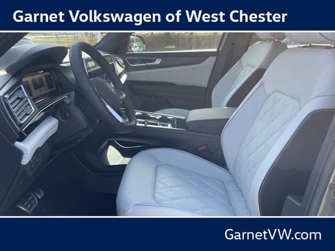 New 2026 Volkswagen Atlas Cross Sport SEL Premium R-Line AWD/4WD image 9