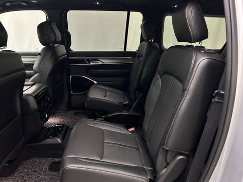 New 2026 Jeep Grand Wagoneer L 4WD image 14