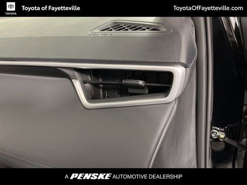Used 2026 Toyota Corolla Cross LE w/ Moonroof Package FWD image 19