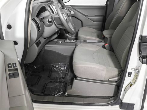 Used 2021 Nissan Frontier S RWD image 22