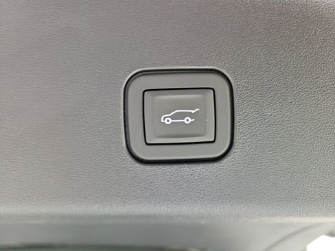 New 2026 Cadillac Vistiq Sport AWD/4WD image 9
