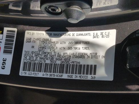 Used 2023 Toyota Tacoma TRD Off-Road AWD/4WD image 30