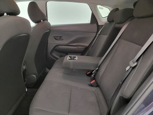 Used 2025 Hyundai Kona SEL image 37