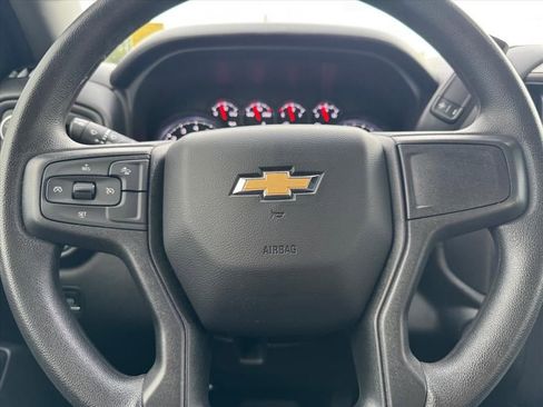 Used 2025 Chevrolet Silverado 2500 Custom w/ Custom Value Package AWD/4WD image 18