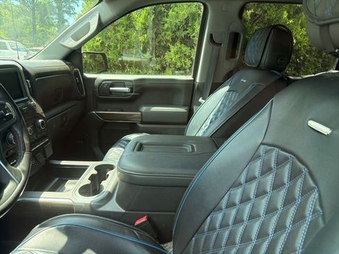 Used 2021 Chevrolet Silverado 1500 LT Trail Boss w/ Convenience Package II AWD/4WD image 7