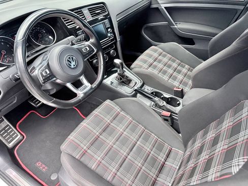 Used 2018 Volkswagen GTI S FWD image 9