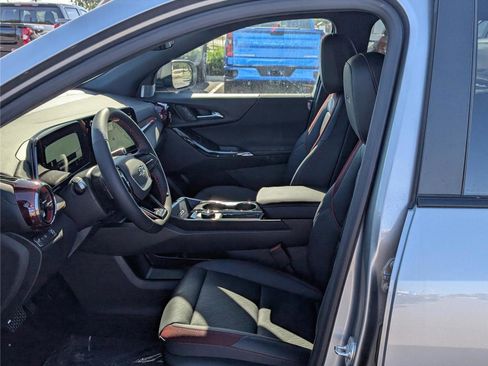 New 2026 Chevrolet Equinox RS w/ LPO, Floor Liner Package image 12