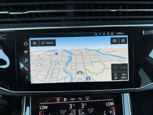 Used 2023 Audi Q8 Premium Plus w/ Premium Plus Package image 21