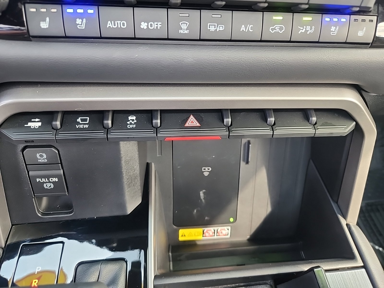 Used 2026 Toyota Sequoia Platinum AWD/4WD image 26