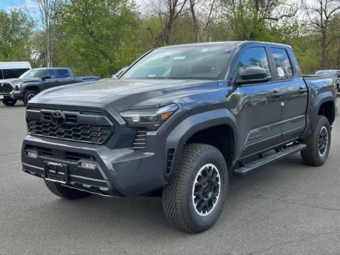 New 2026 Toyota Tacoma TRD Off-Road AWD/4WD image 3