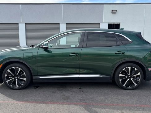 Used 2023 VinFast VF 8 Plus AWD/4WD image 2