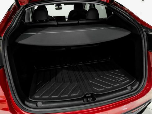 Used 2023 Tesla Model Y Long Range image 43