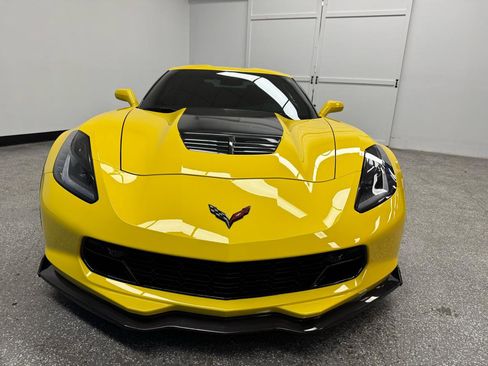 Used 2016 Chevrolet Corvette Z06 w/ 3LZ Preferred Equipment Group image 32