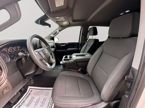 Used 2022 Chevrolet Silverado 1500 Custom w/ Safety Confidence Package AWD/4WD image 22