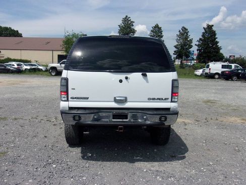 Used 2002 Chevrolet Tahoe LS RWD image 6