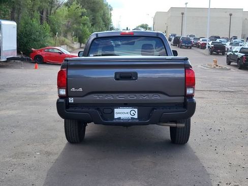 Used 2023 Toyota Tacoma SR AWD/4WD image 5