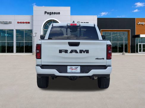 New 2026 RAM 1500 Express AWD/4WD image 8