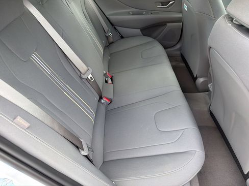 New 2026 Hyundai Elantra SEL Sport FWD image 16
