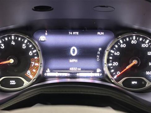 Used 2023 Jeep Renegade Trailhawk w/ Sun/Sound Group AWD/4WD image 17