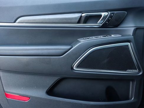 Used 2025 Kia Telluride SX Prestige X-Pro image 25