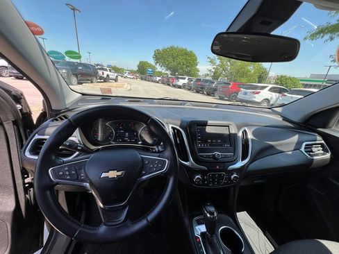 Used 2021 Chevrolet Equinox LT AWD/4WD image 34