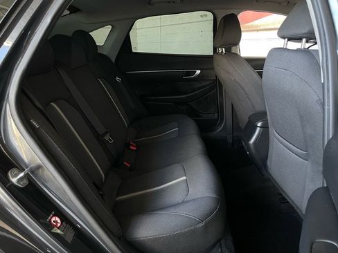 Used 2022 Hyundai Sonata SE image 16
