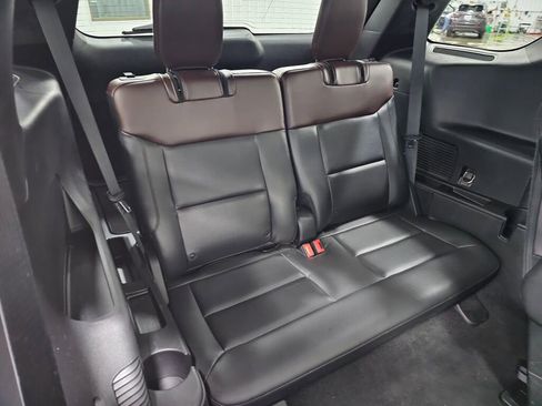 Used 2021 Ford Explorer Platinum w/ Equipment Group 601A image 22