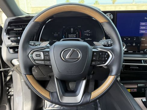 Used 2025 Lexus RX 350 Premium w/ Convenience Package image 21