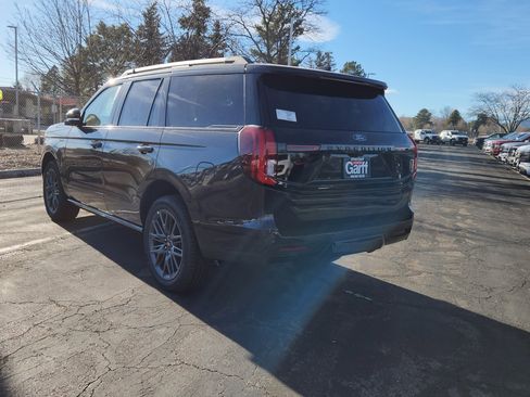 New 2025 Ford Expedition Platinum w/ Stealth Performance Package image 11