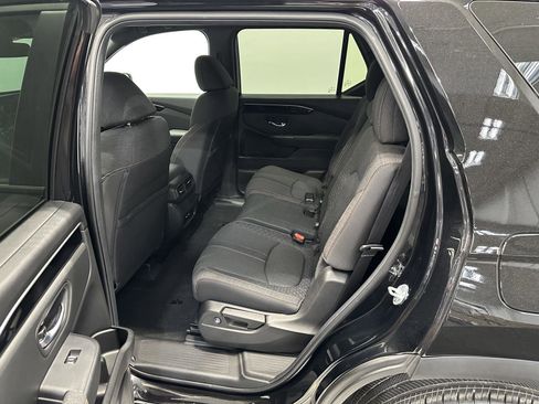 Certified 2025 Honda Pilot Sport image 27