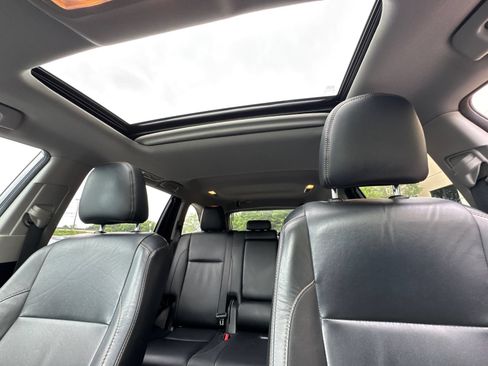 Used 2018 Toyota Highlander XLE FWD image 32