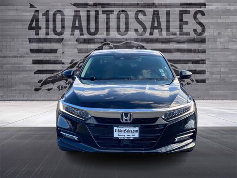 Used 2018 Honda Accord Touring image 5