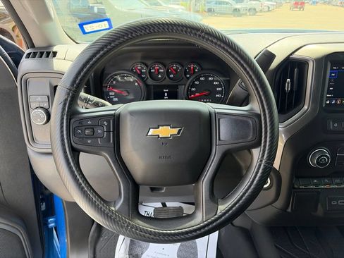 Used 2026 Chevrolet Silverado 1500 Custom w/ Turbomax Blackout Package RWD image 7