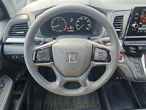 New 2026 Honda Odyssey EX-L image 15