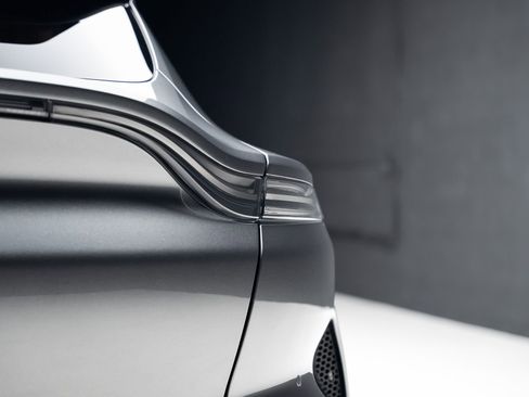 Used 2023 Aston Martin DBX 707 image 28