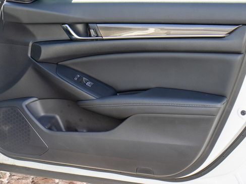 Used 2022 Honda Accord Sport image 13