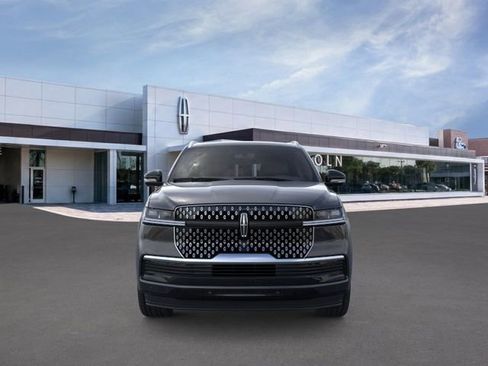 New 2026 Lincoln Navigator Reserve AWD/4WD image 7