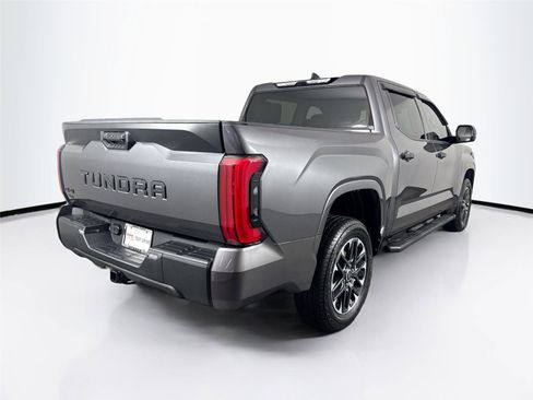 Used 2022 Toyota Tundra SR w/ SR Tow Package image 11