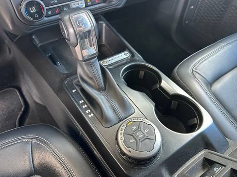 Certified 2025 Ford Bronco Outer Banks AWD/4WD image 22