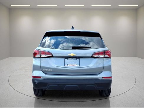 Used 2024 Chevrolet Equinox LS w/ LS Convenience Package FWD image 5